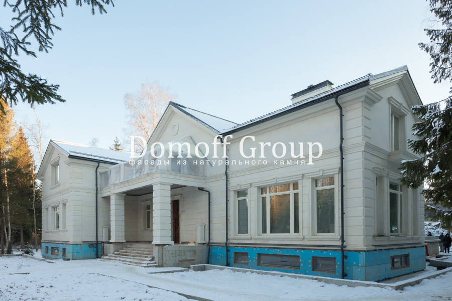 Фасад загородного дома пример дизайна